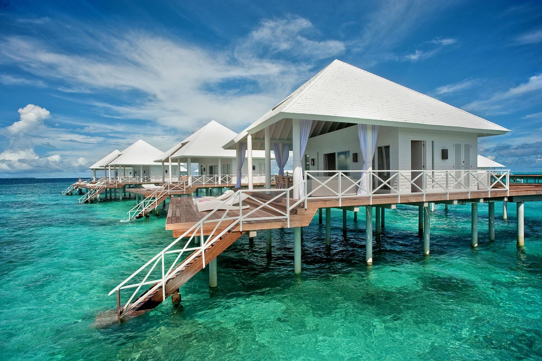Diamonds Thudufushi Water Villa